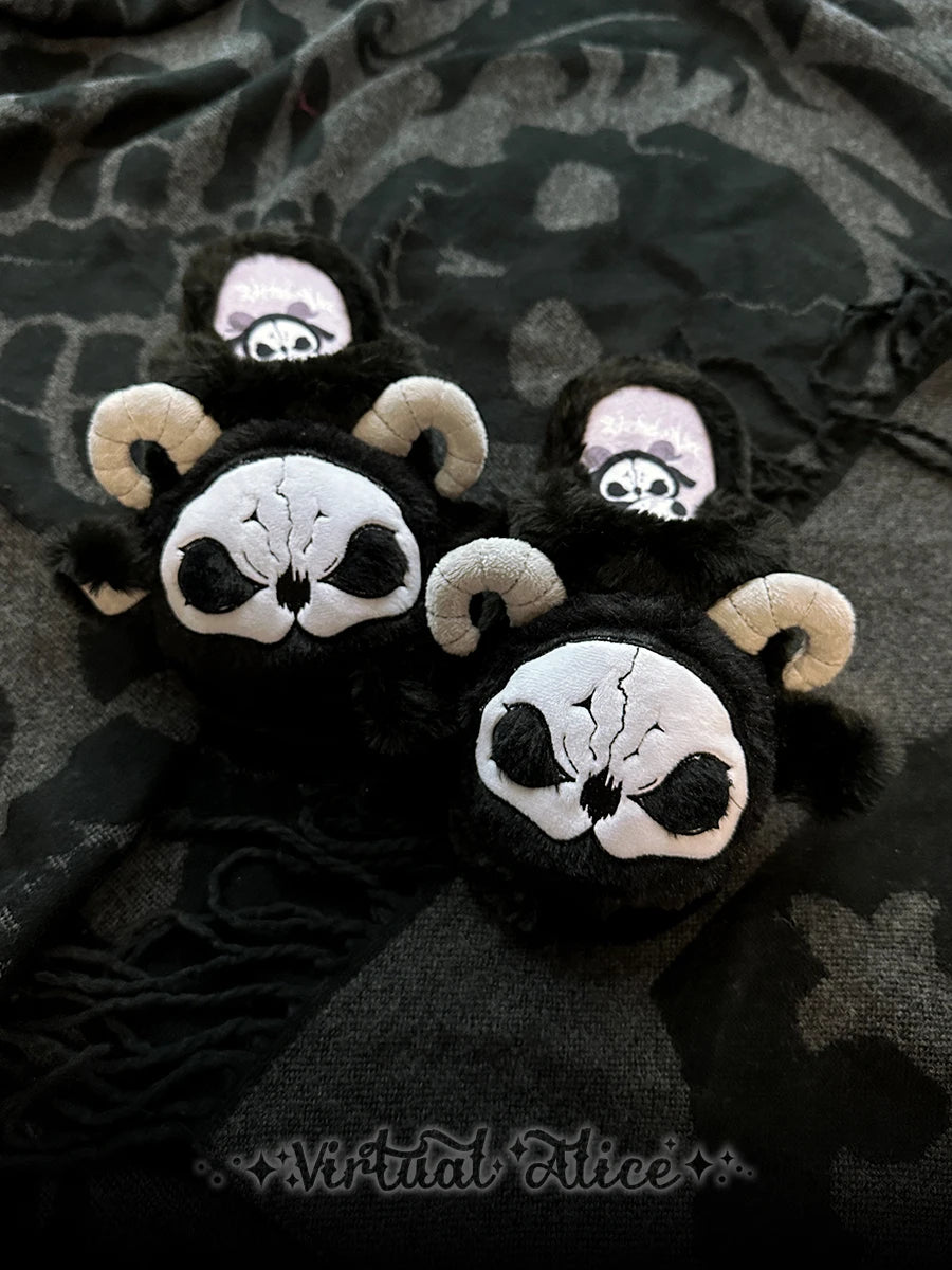 Dark Gothic Slippers Women Subculture Winter Style Flat Bottom Plush Warm Indoor Home Slippers For Women Household Slippers